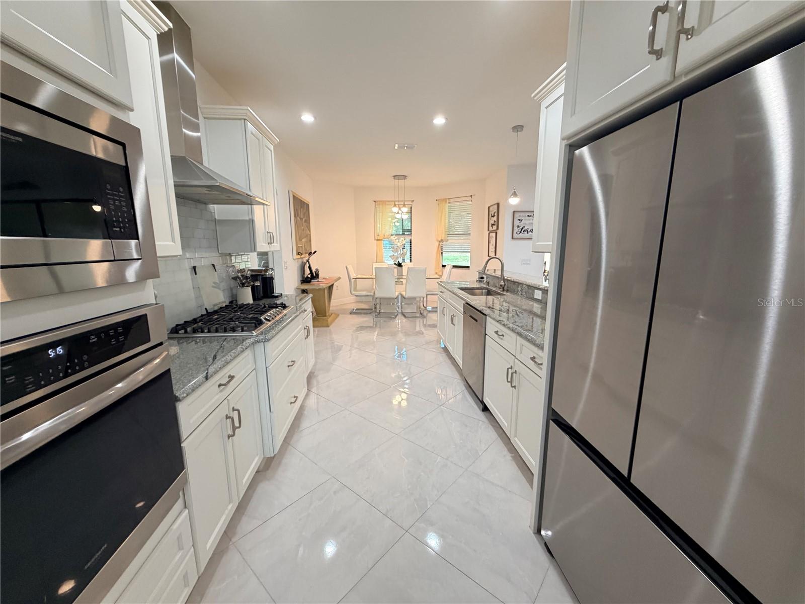 CREEKS XING EAST - Residential