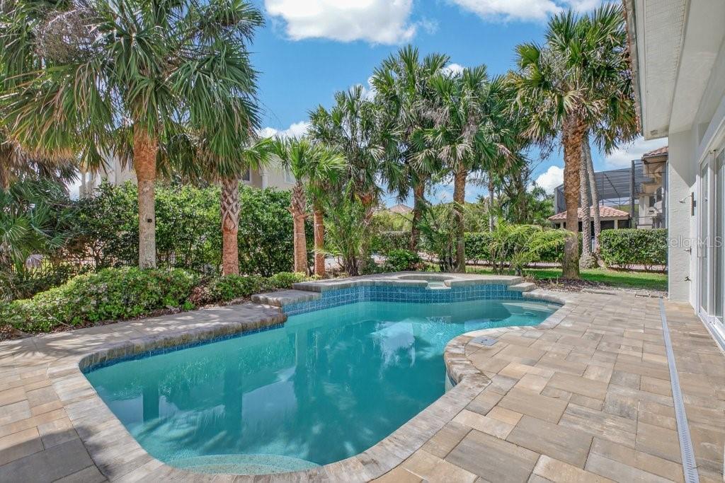 HAMMOCK DUNES - Residential