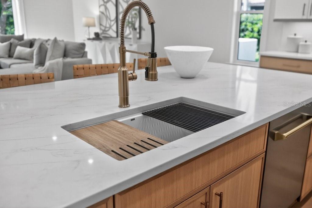 HAMMOCK DUNES - Residential