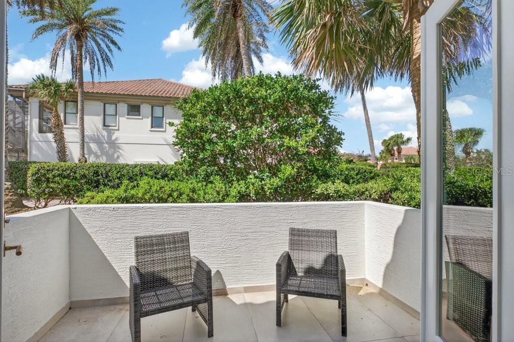 HAMMOCK DUNES - Residential