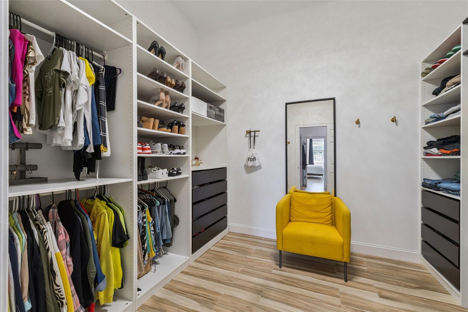 WOLF BRANCH VILLAGE PH 01 - Residential