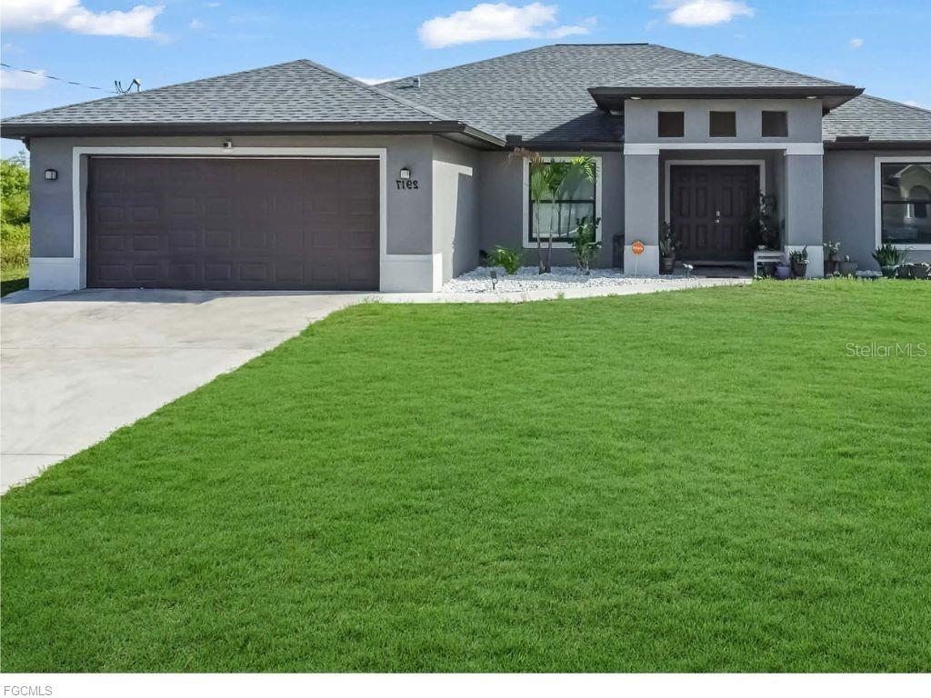LEHIGH ACRES - Residential