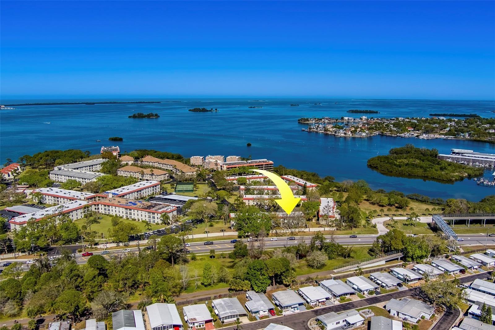 2700 BAYSHORE BOULEVARD 588
