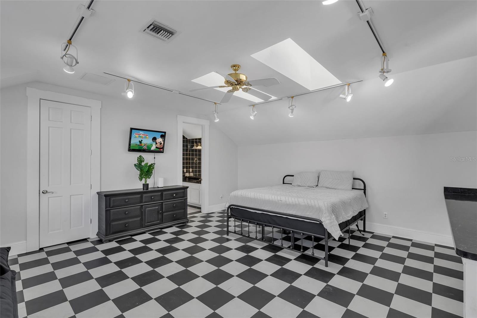 CELEBRATION VILLAGE UNIT 2 - Residential