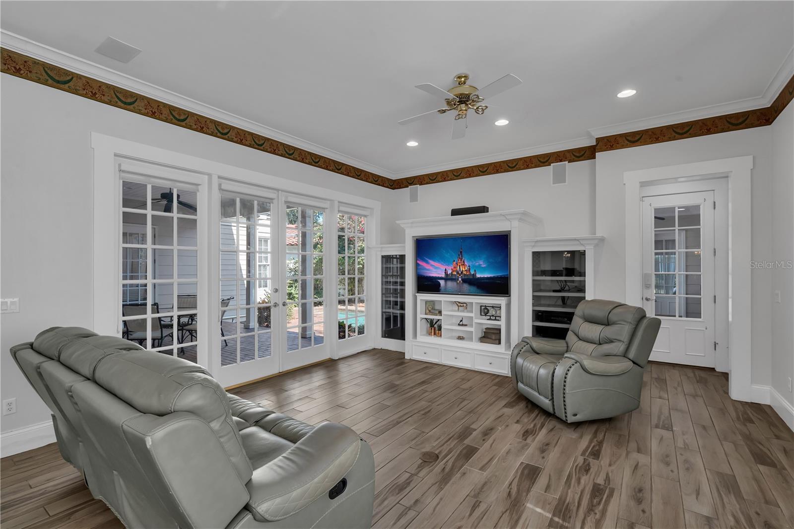 CELEBRATION VILLAGE UNIT 2 - Residential