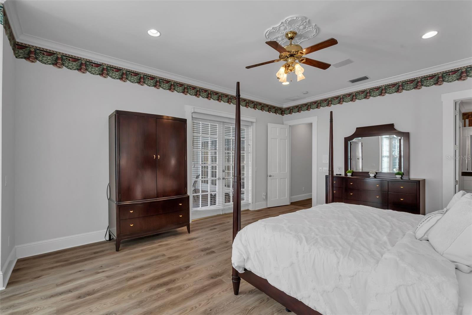 CELEBRATION VILLAGE UNIT 2 - Residential