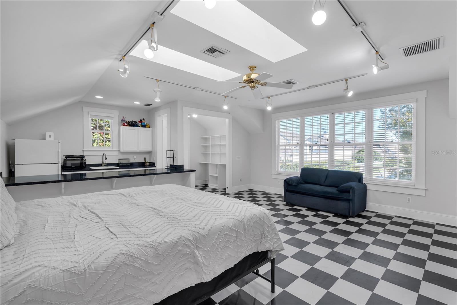 CELEBRATION VILLAGE UNIT 2 - Residential