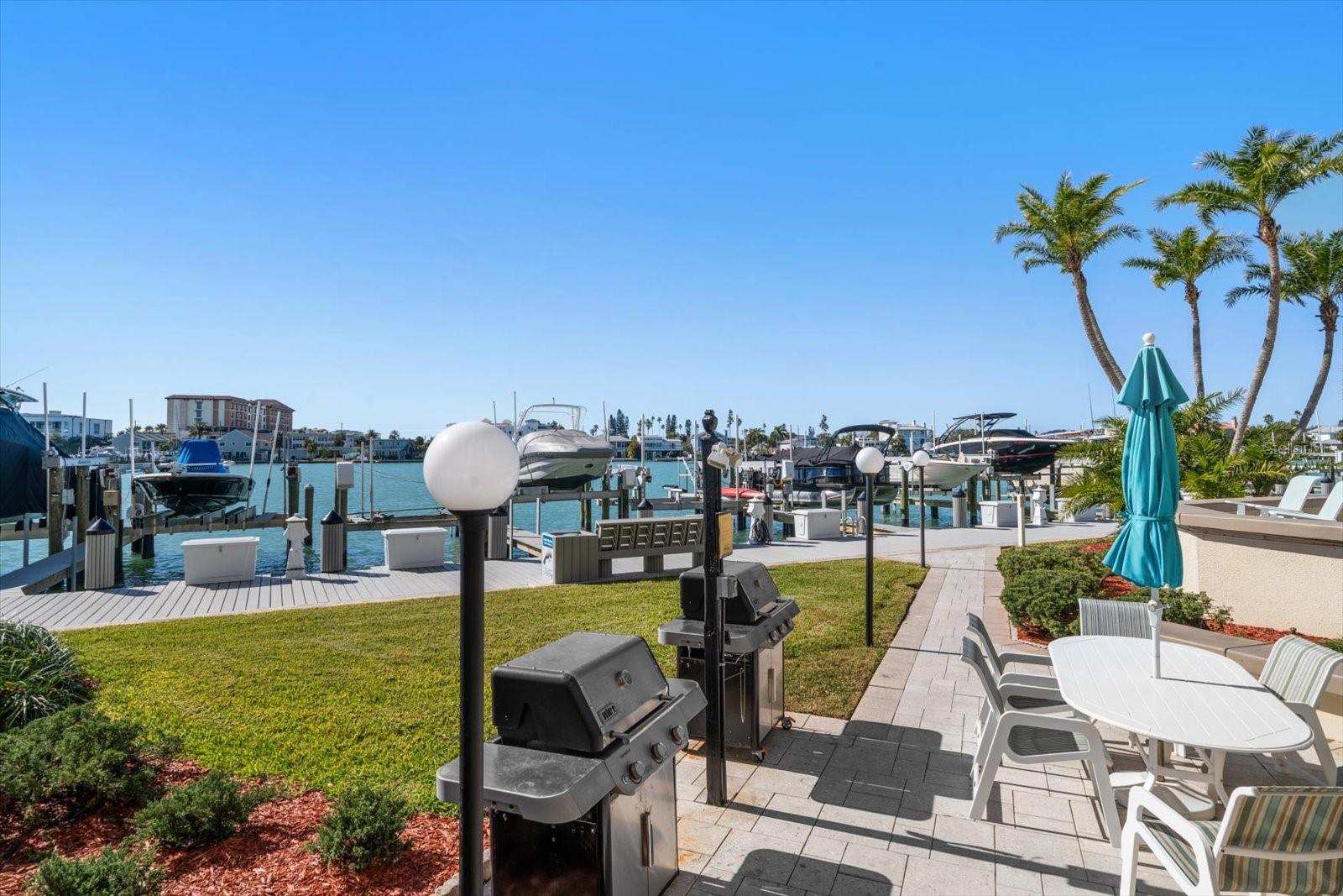 ISLAND WALK CONDO - Residential