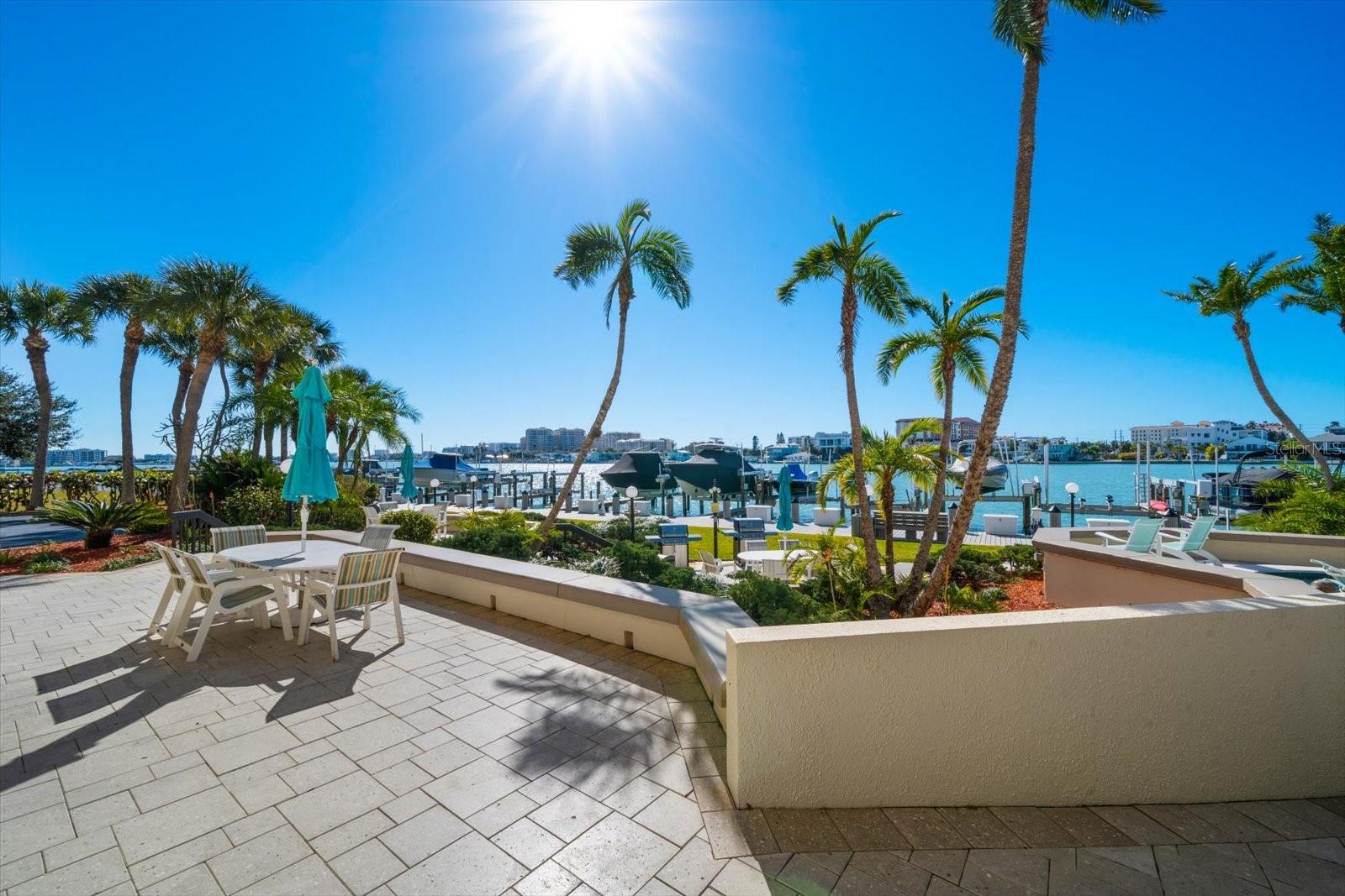 ISLAND WALK CONDO - Residential