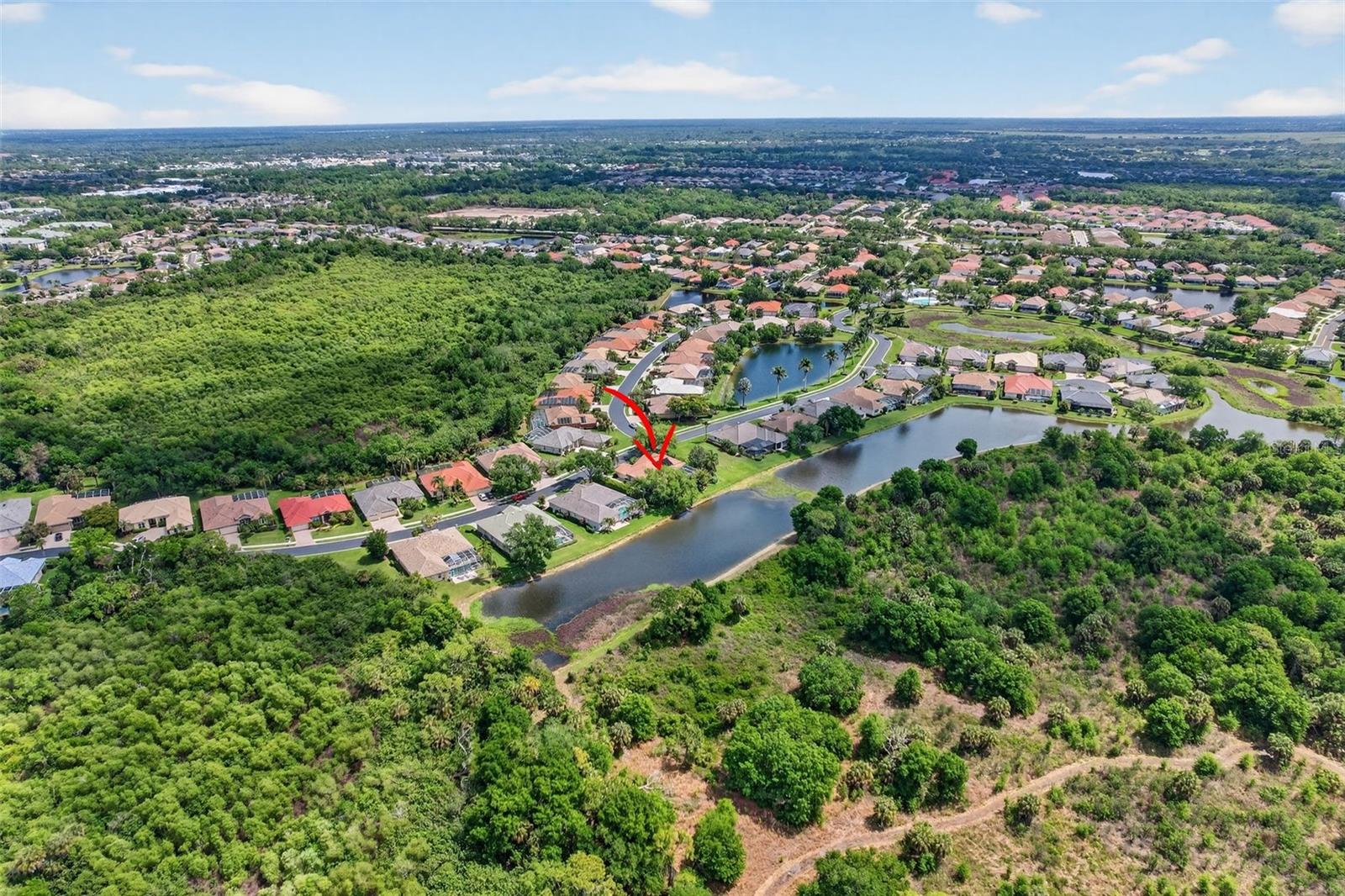 THE HAMPTONS - Residential