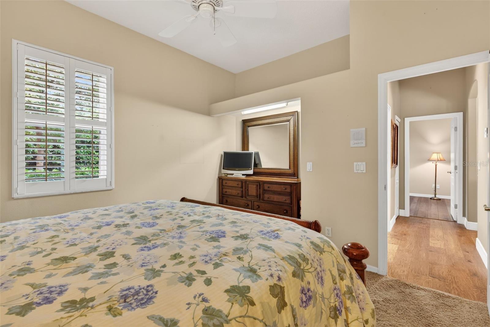 THE HAMPTONS - Residential