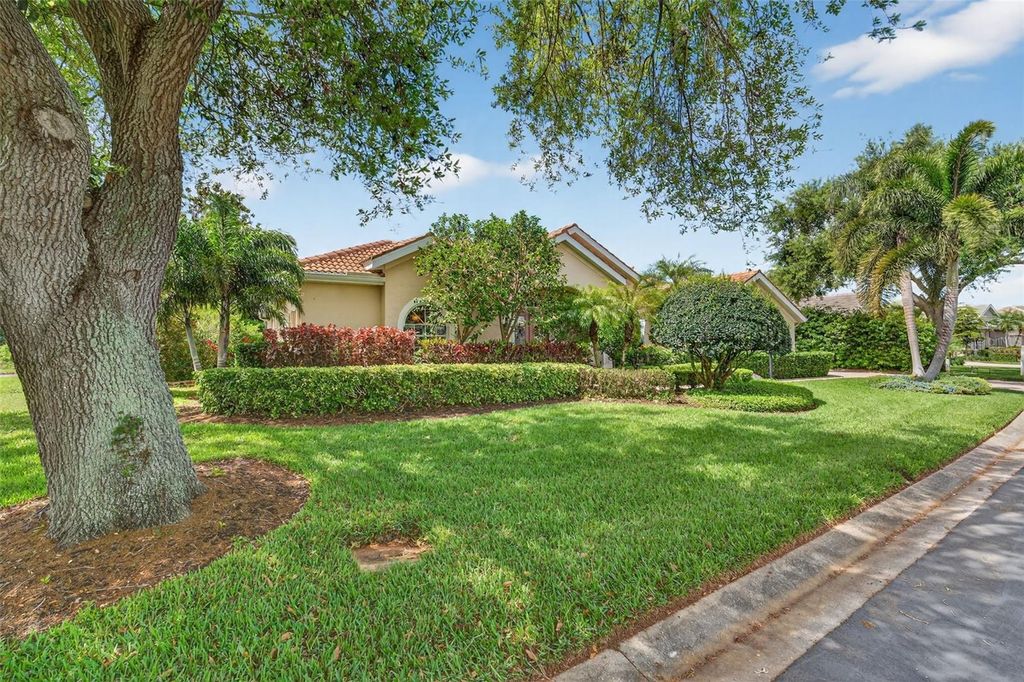 Photo of 4940 Bridgehampton Boulevard, Sarasota, FL 34238 (MLS # C7524345)