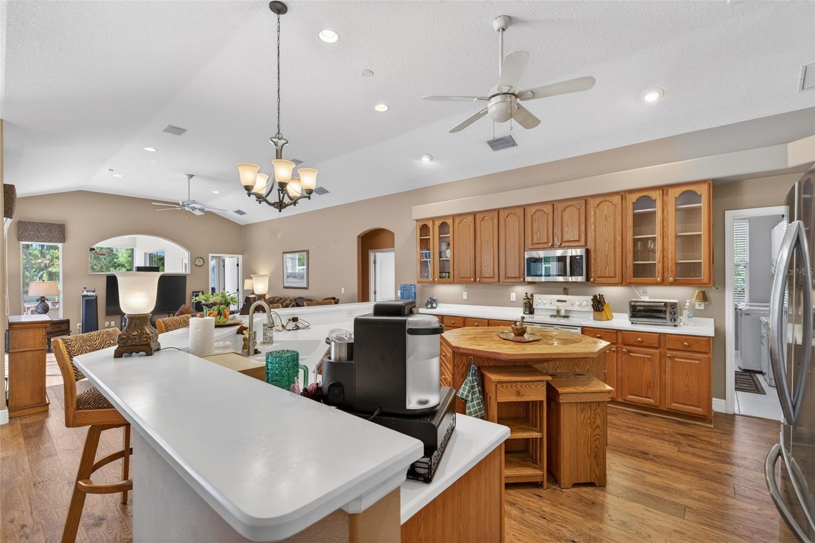 THE HAMPTONS - Residential