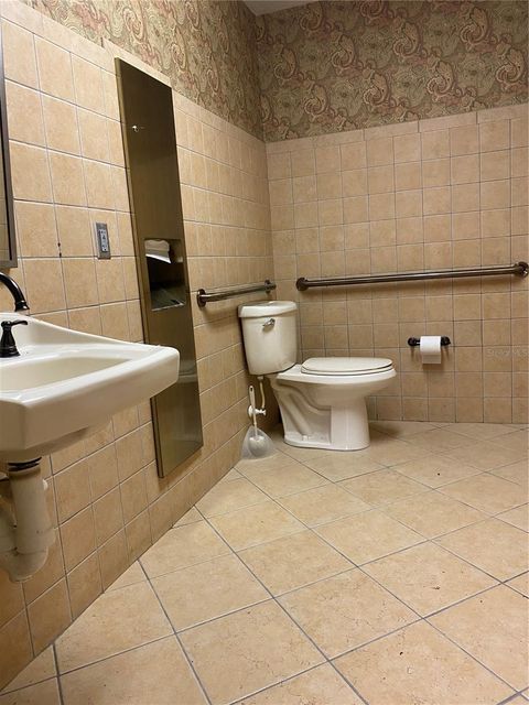 Tiny photo for 8489 SE 165th Mulberry Lane, The Villages, FL 32162 (MLS # G5085332)