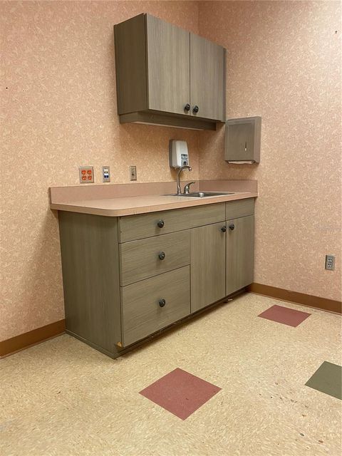 Tiny photo for 8489 SE 165th Mulberry Lane, The Villages, FL 32162 (MLS # G5085332)