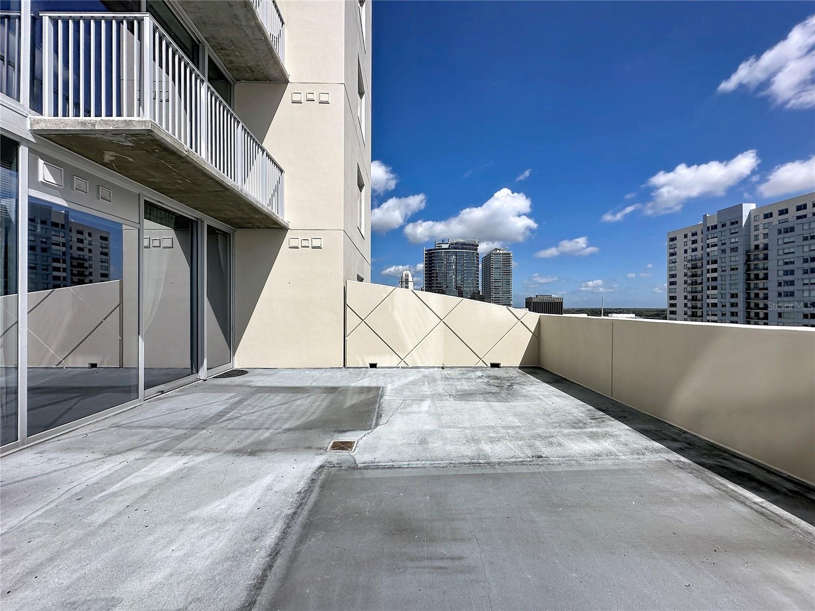 SOLAIRE/PLAZA CONDO - Residential