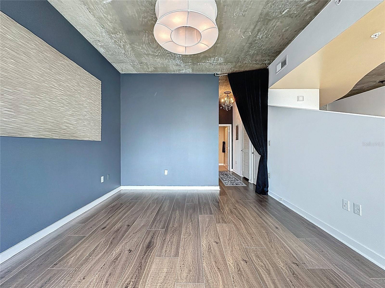 SOLAIRE/PLAZA CONDO - Residential