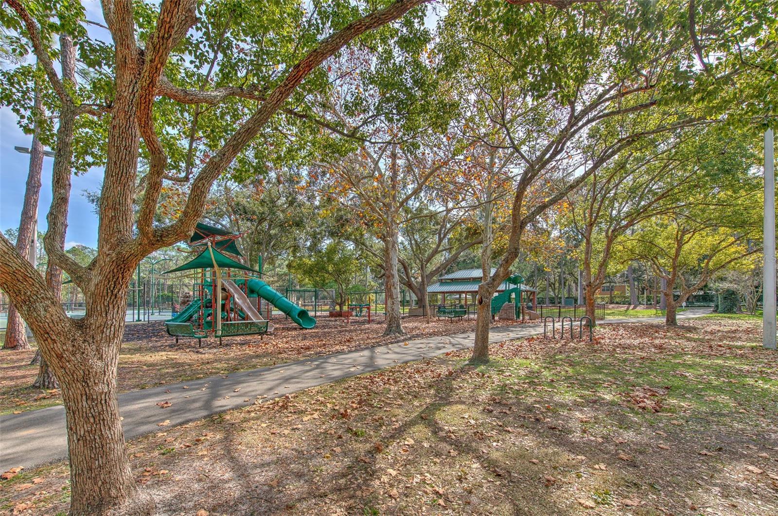 HUNTERS GREEN PRCL 17B PHAS - Residential