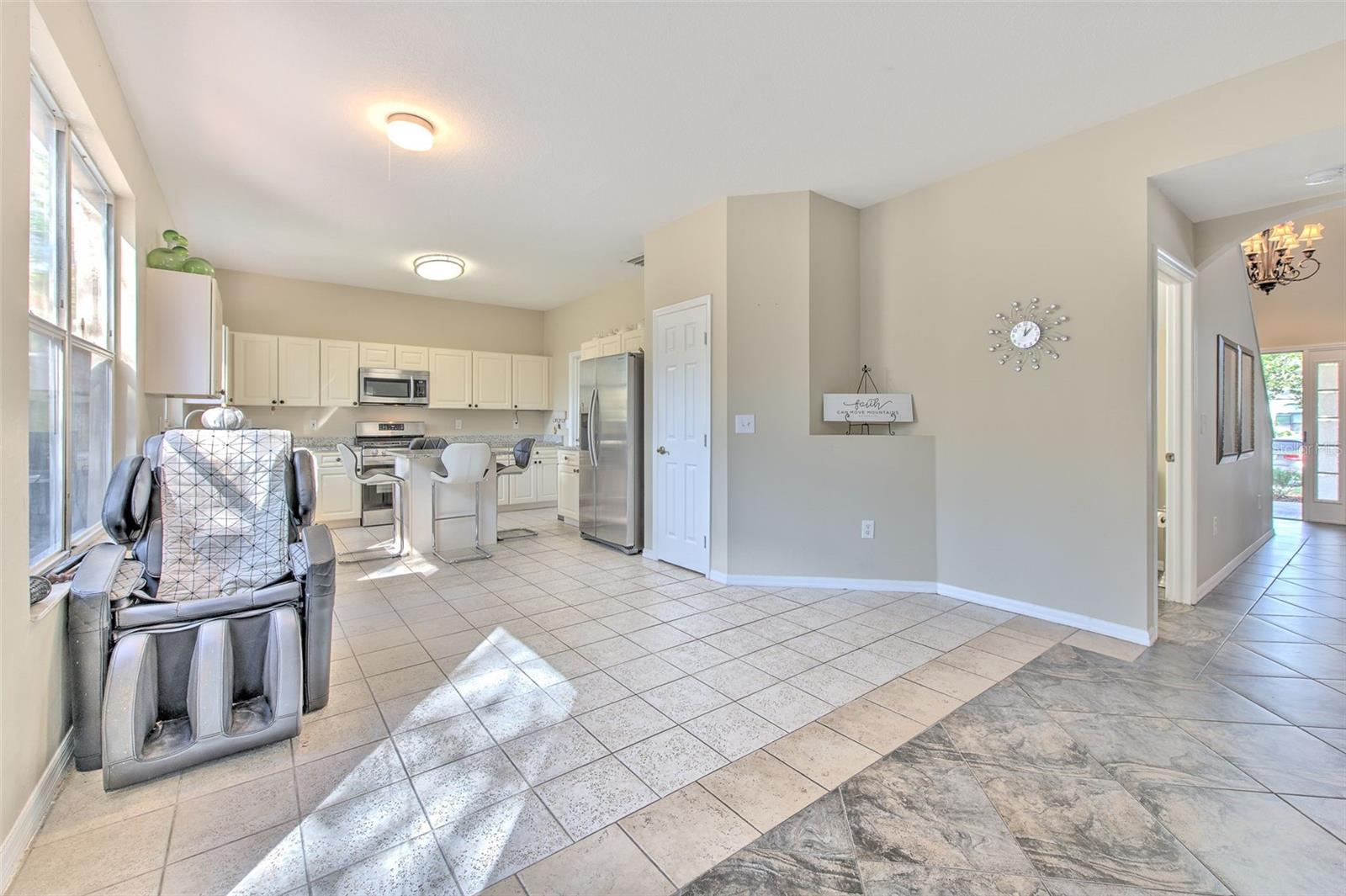 HUNTERS GREEN PRCL 17B PHAS - Residential