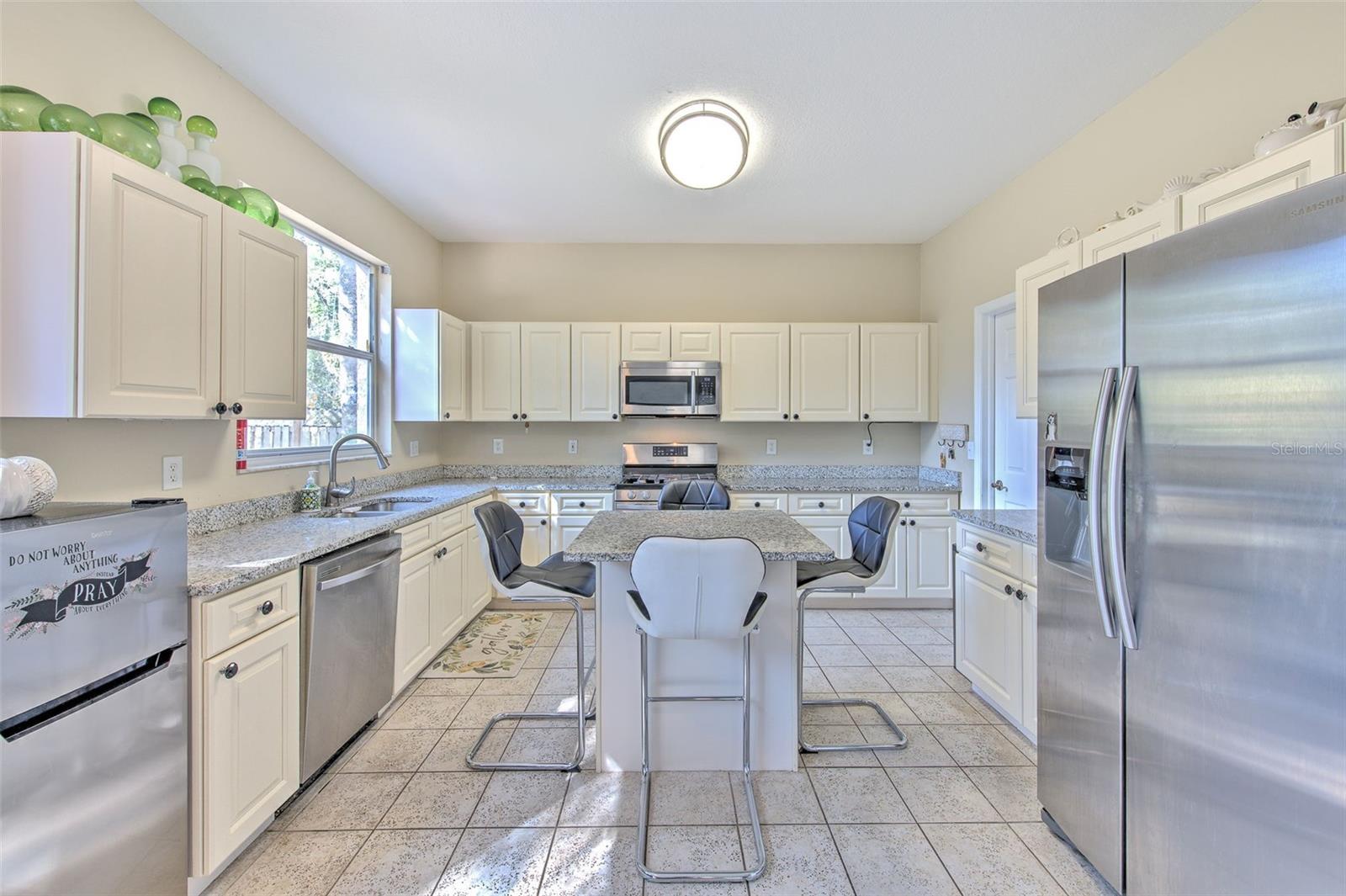 HUNTERS GREEN PRCL 17B PHAS - Residential