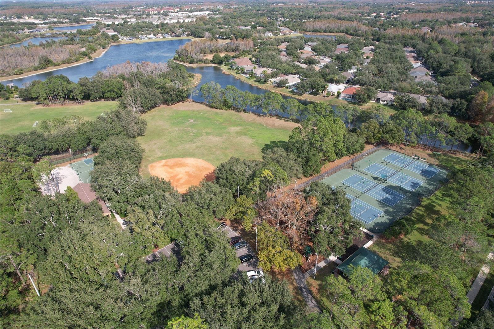 HUNTERS GREEN PRCL 17B PHAS - Residential