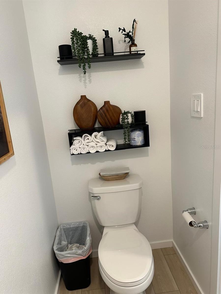 POSNER RESERVE PHASE 1D PB 203 PGS 35-40 LOT 207 - Residential Lease