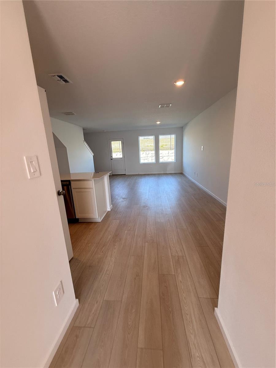 POSNER RESERVE PHASE 1D PB 203 PGS 35-40 LOT 207 - Residential Lease