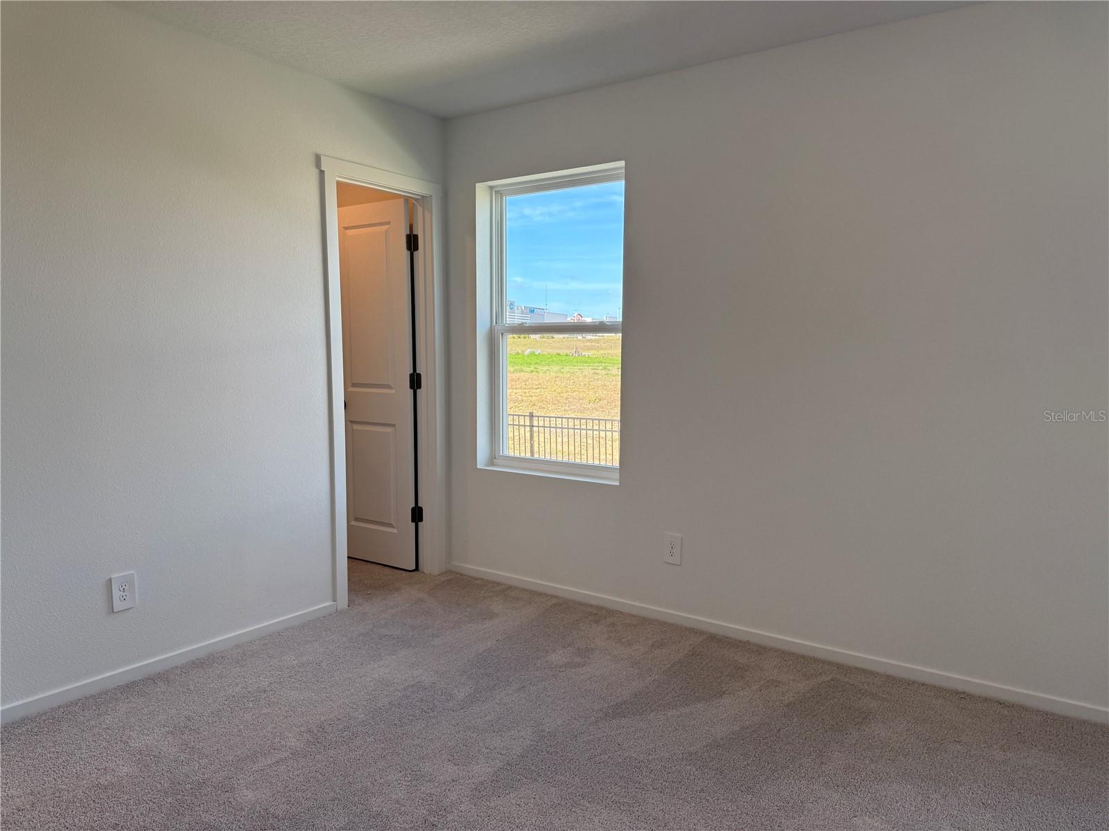 POSNER RESERVE PHASE 1D PB 203 PGS 35-40 LOT 207 - Residential Lease