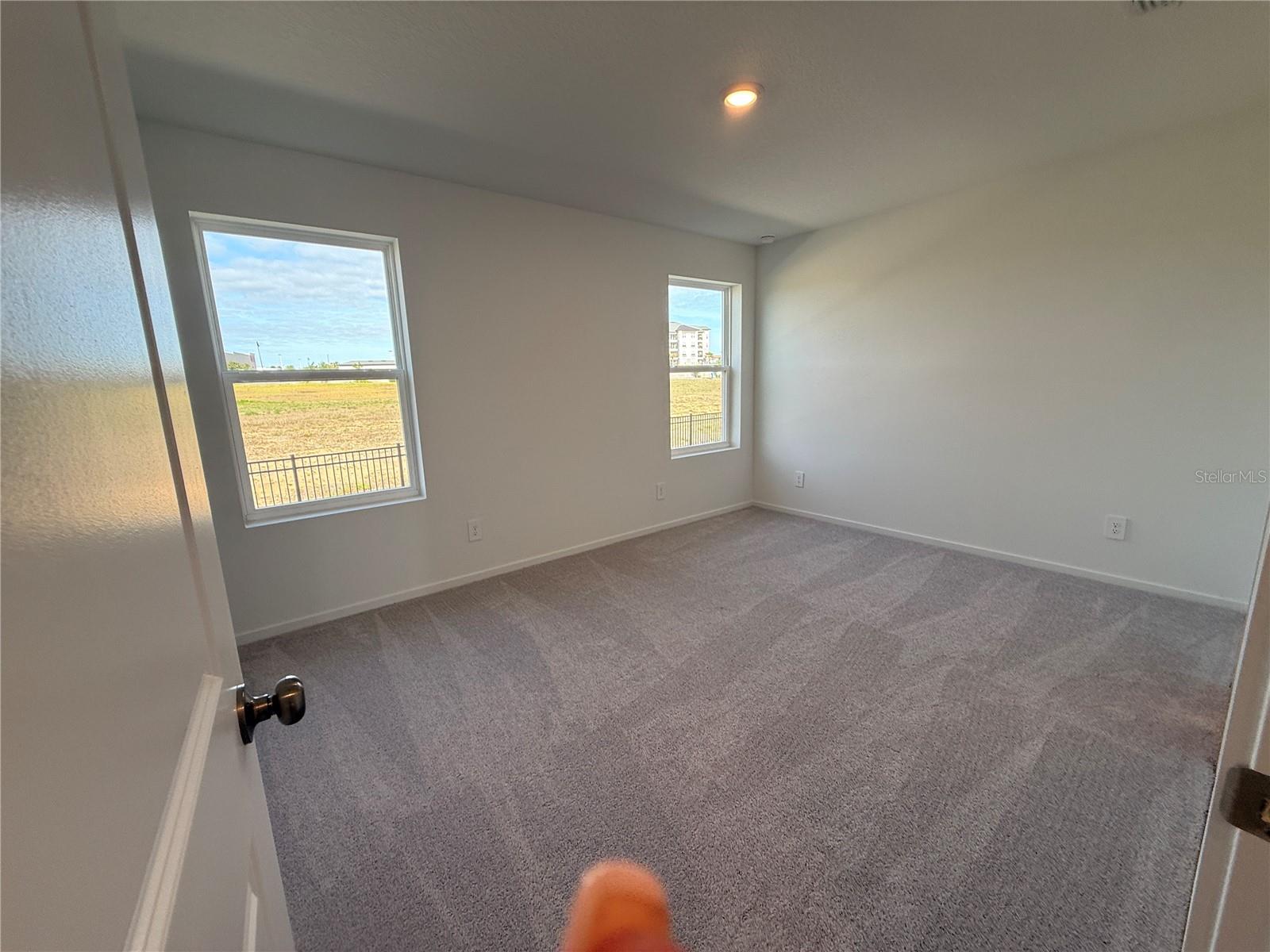 POSNER RESERVE PHASE 1D PB 203 PGS 35-40 LOT 207 - Residential Lease