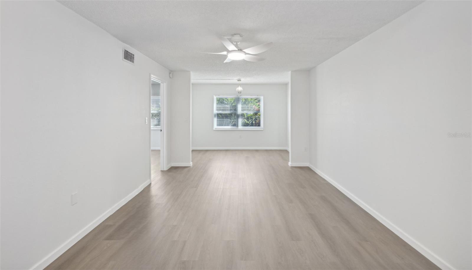 KALMIA CONDO - Residential