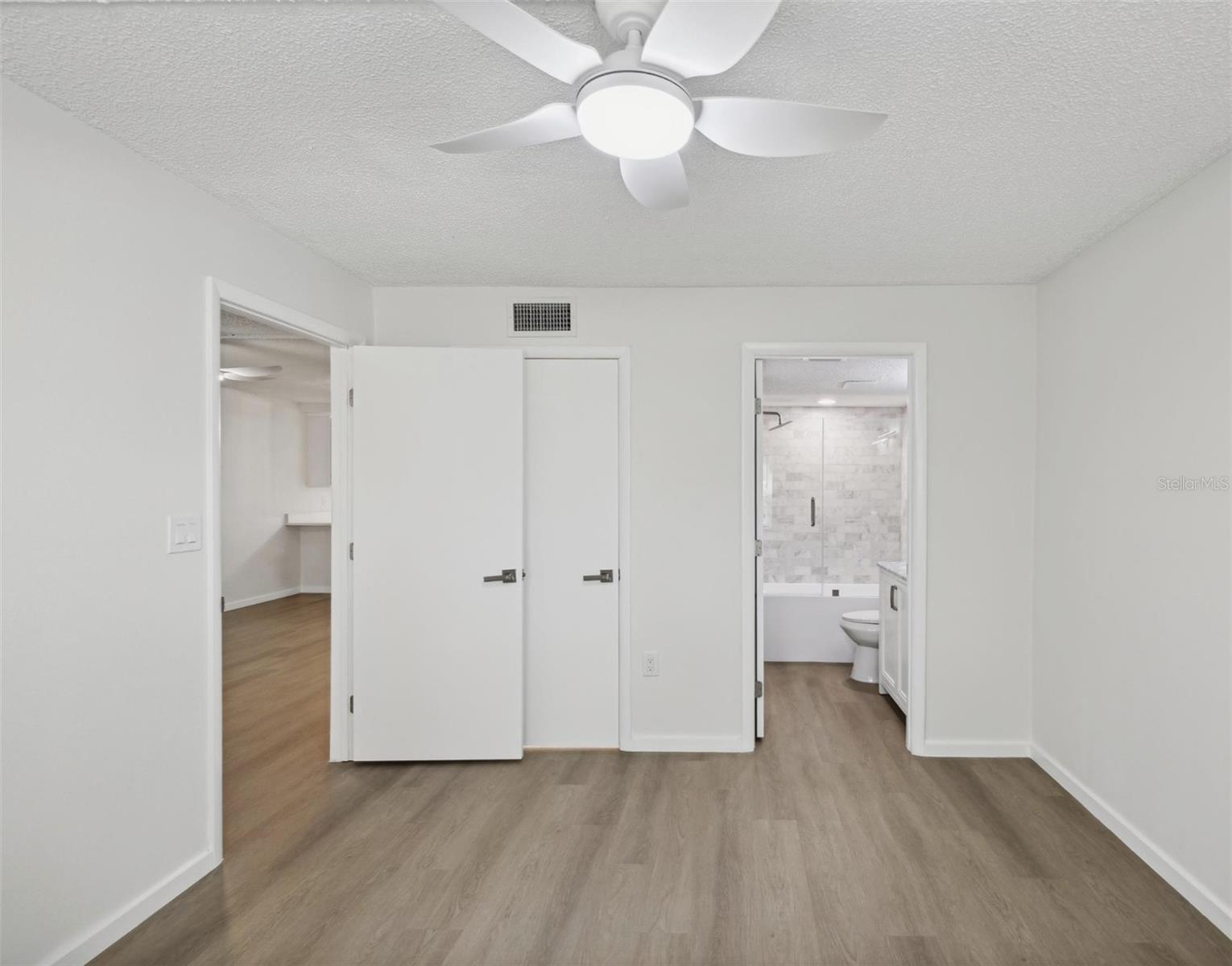 KALMIA CONDO - Residential