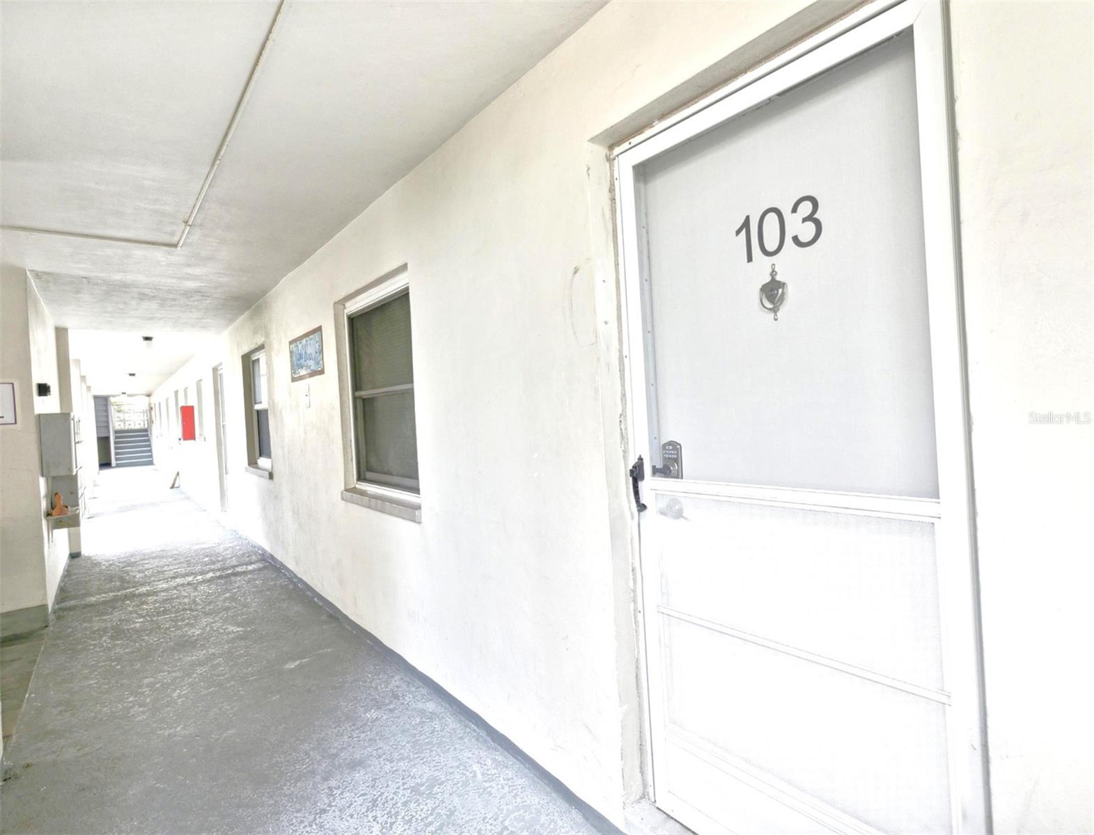 1524 LAKEVIEW ROAD 103