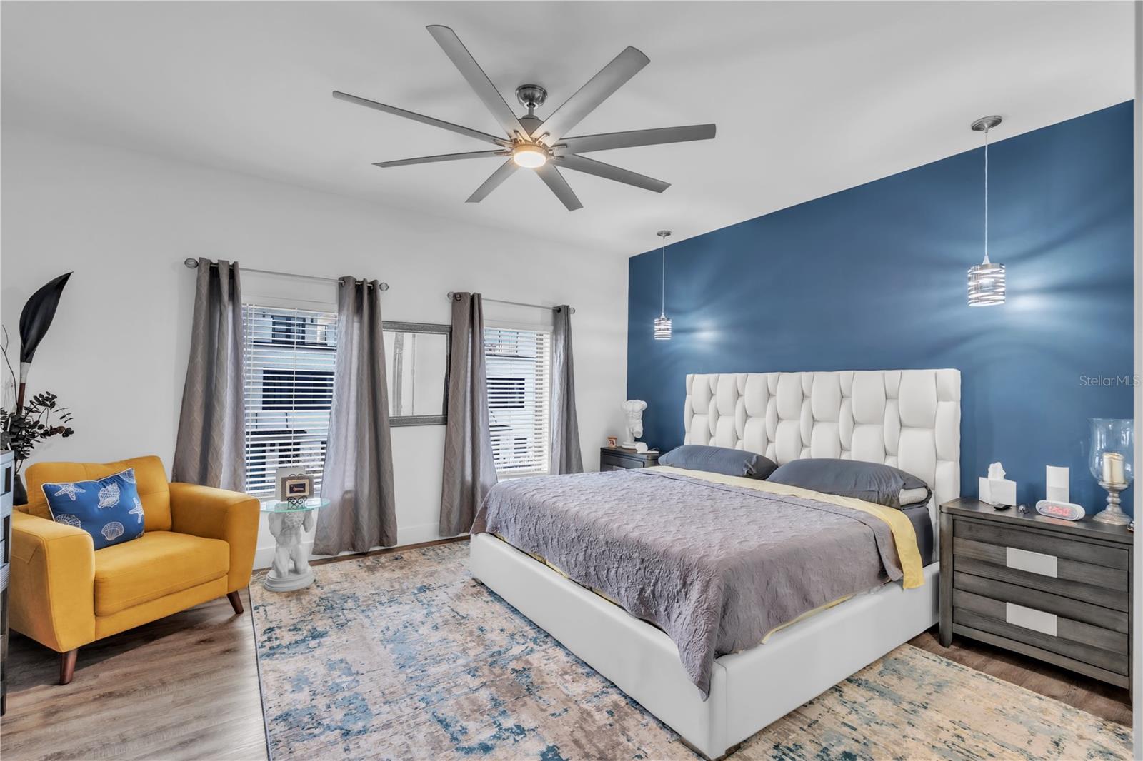 LATITUDES IN THE PARK - Residential