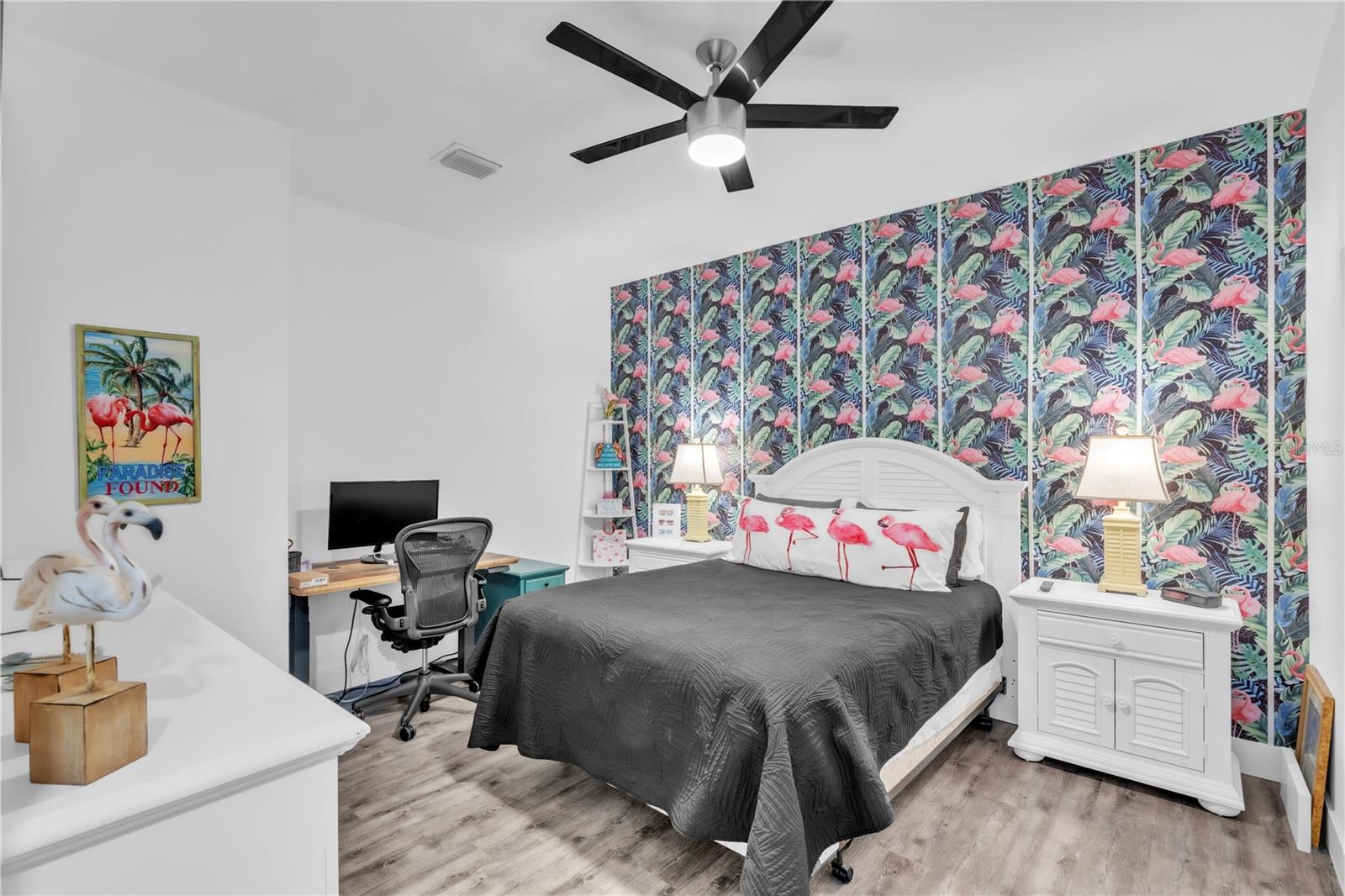 LATITUDES IN THE PARK - Residential