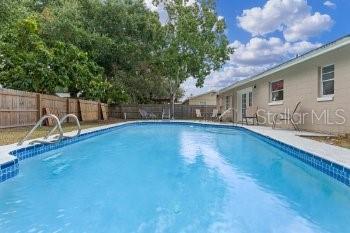 LONGWOOD NORTH - Residential Lease