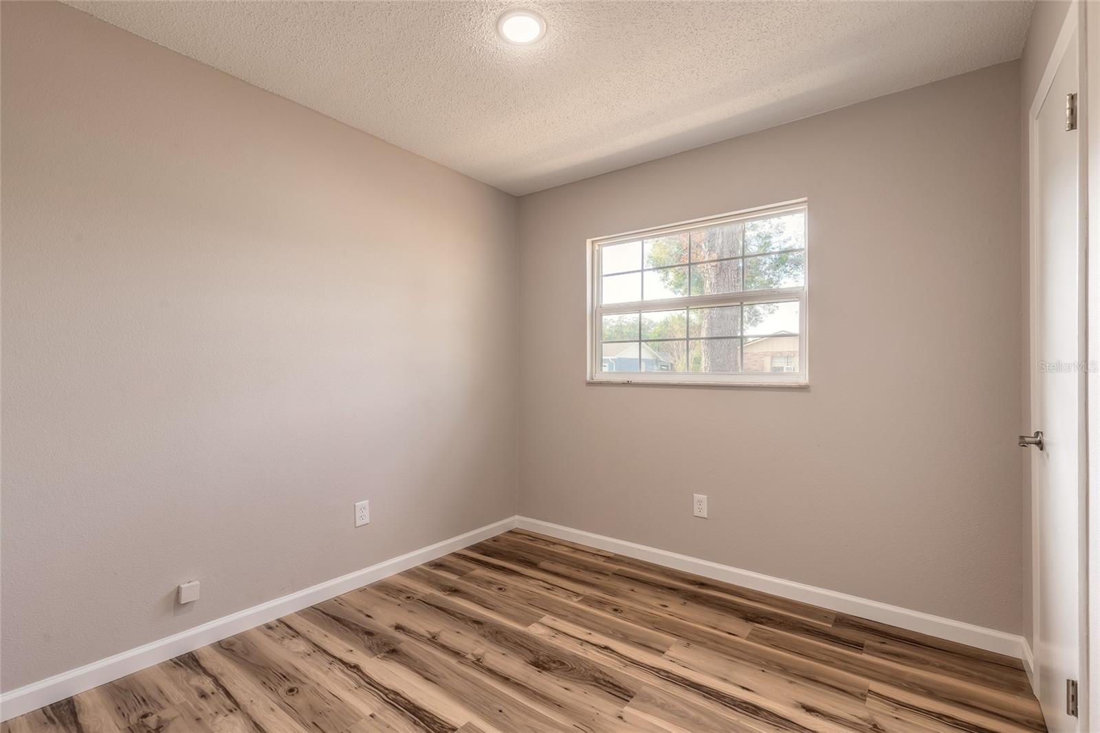 EDGEWATER HEIGHTS - Residential