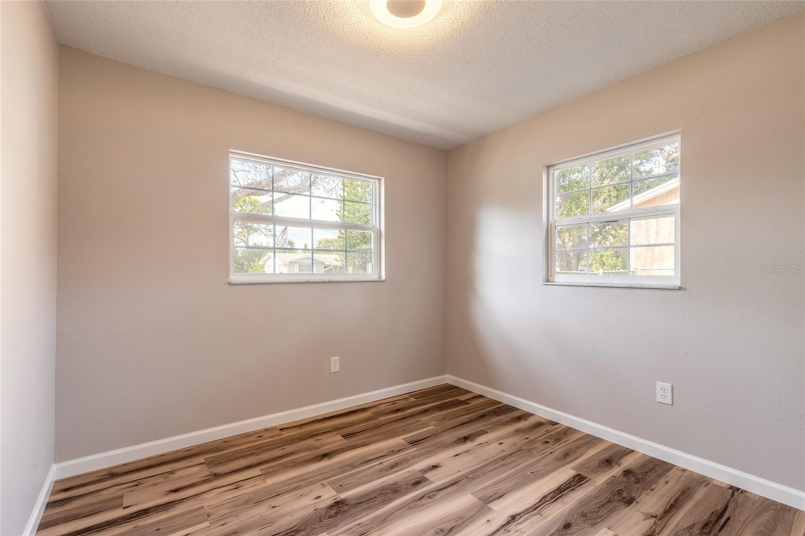 EDGEWATER HEIGHTS - Residential