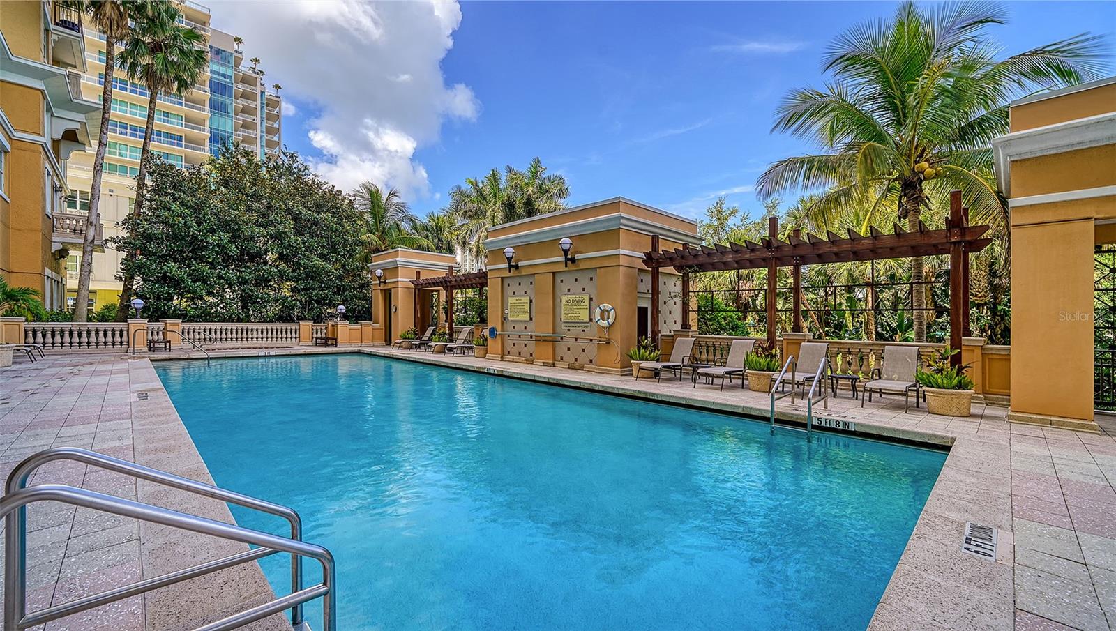 RENAISSANCE 1 - Residential