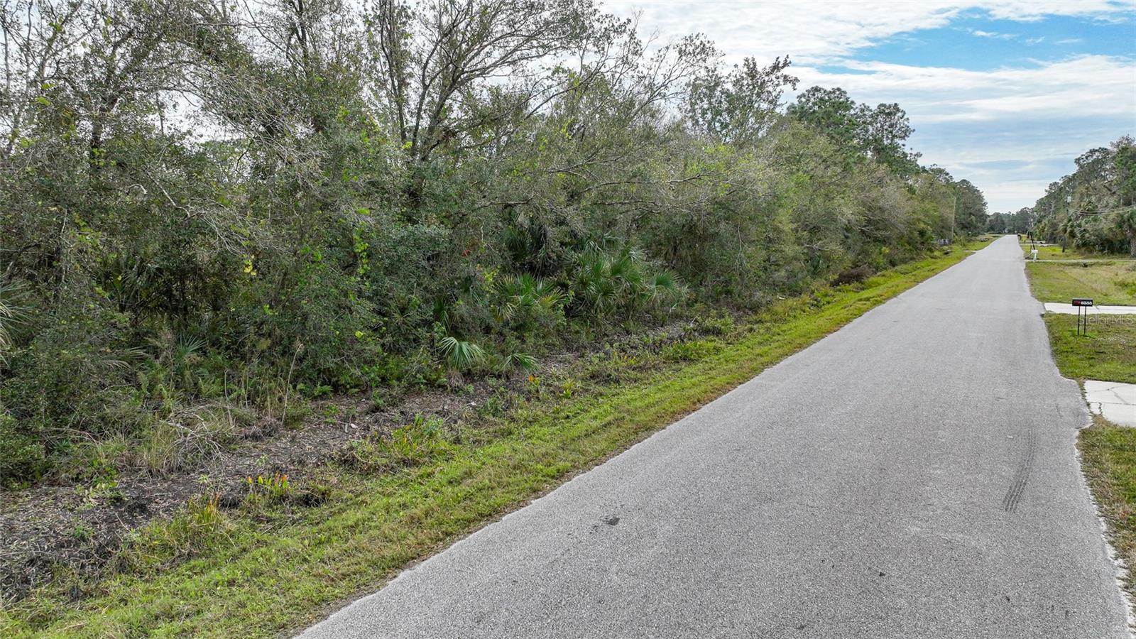 NORTH PORT CHARLOTTE ESTATES ADD 01 - Land