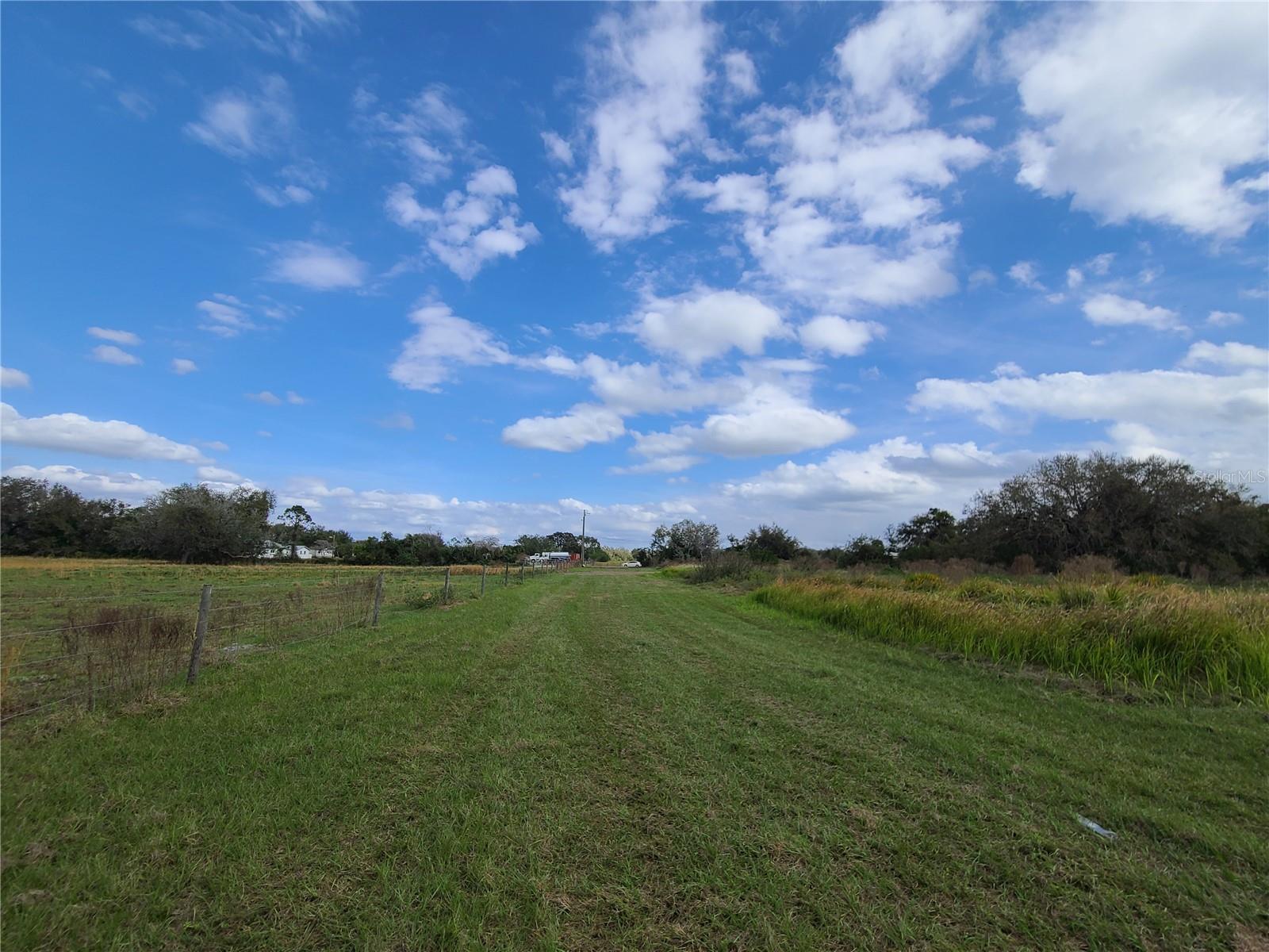 KISSIMMEE PARK - Land