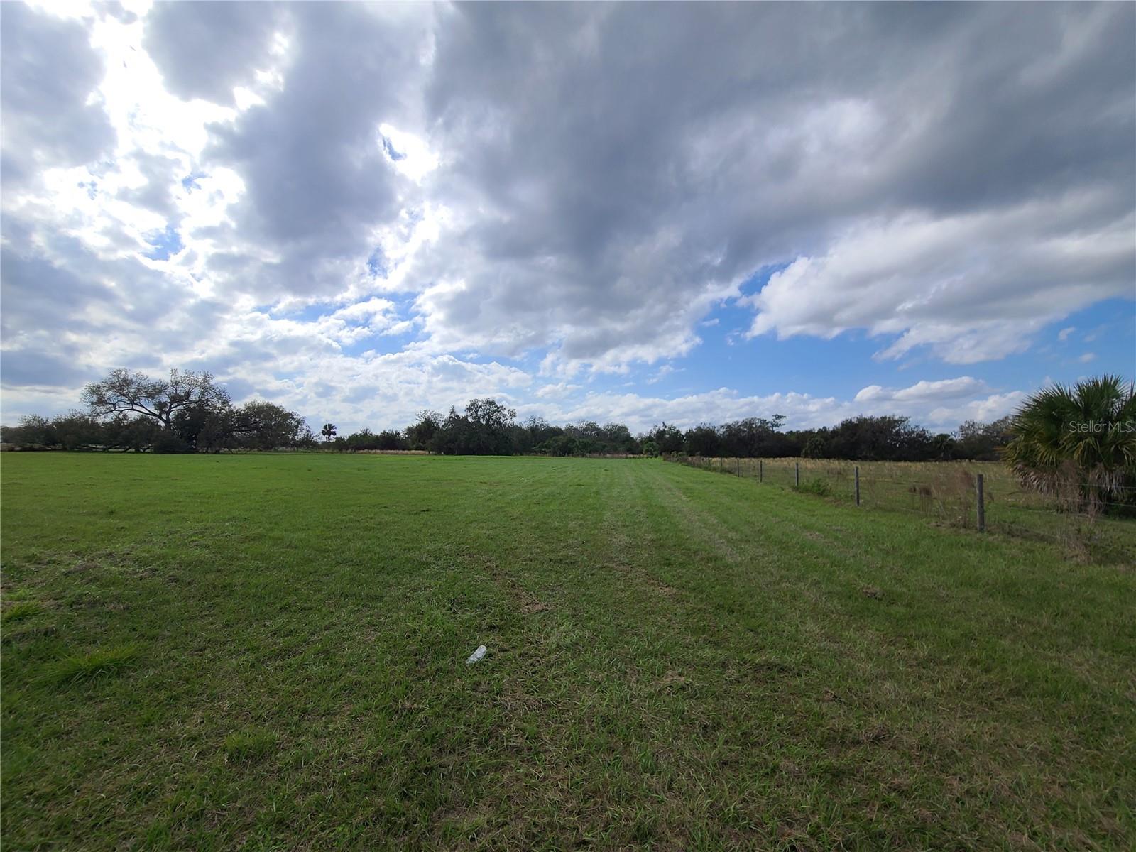 KISSIMMEE PARK - Land