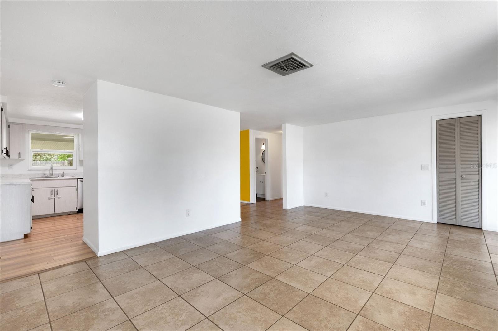 MARLAND COURT - Residential