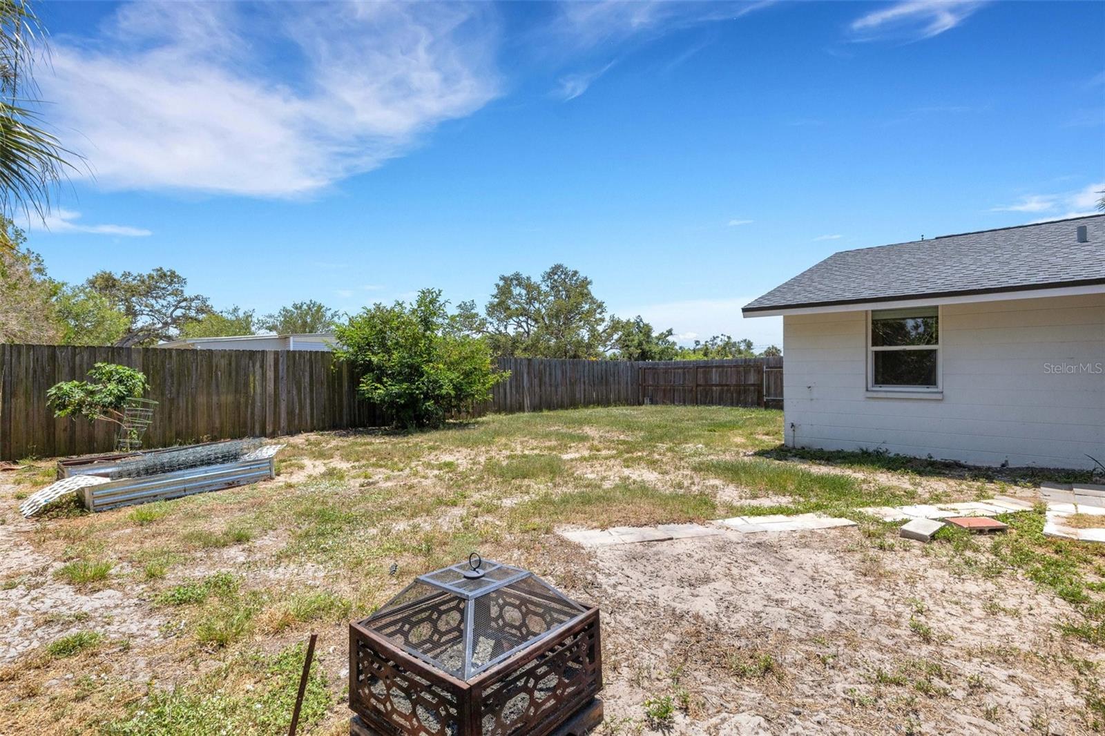MARLAND COURT - Residential