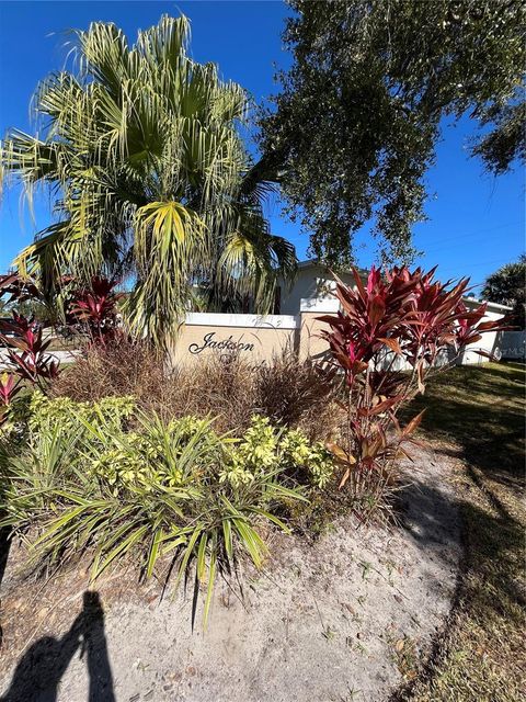 4913 JACKSON STREET WINTER HAVEN FL 33884