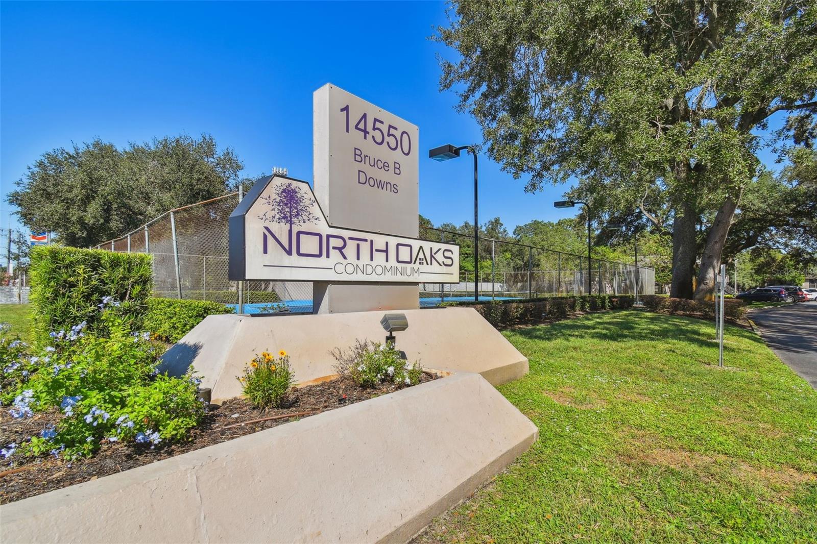 NORTH OAKS CONDO III - Residential