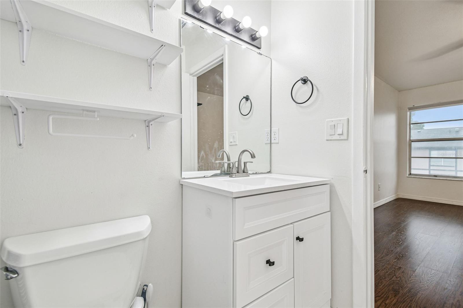 NORTH OAKS CONDO III - Residential