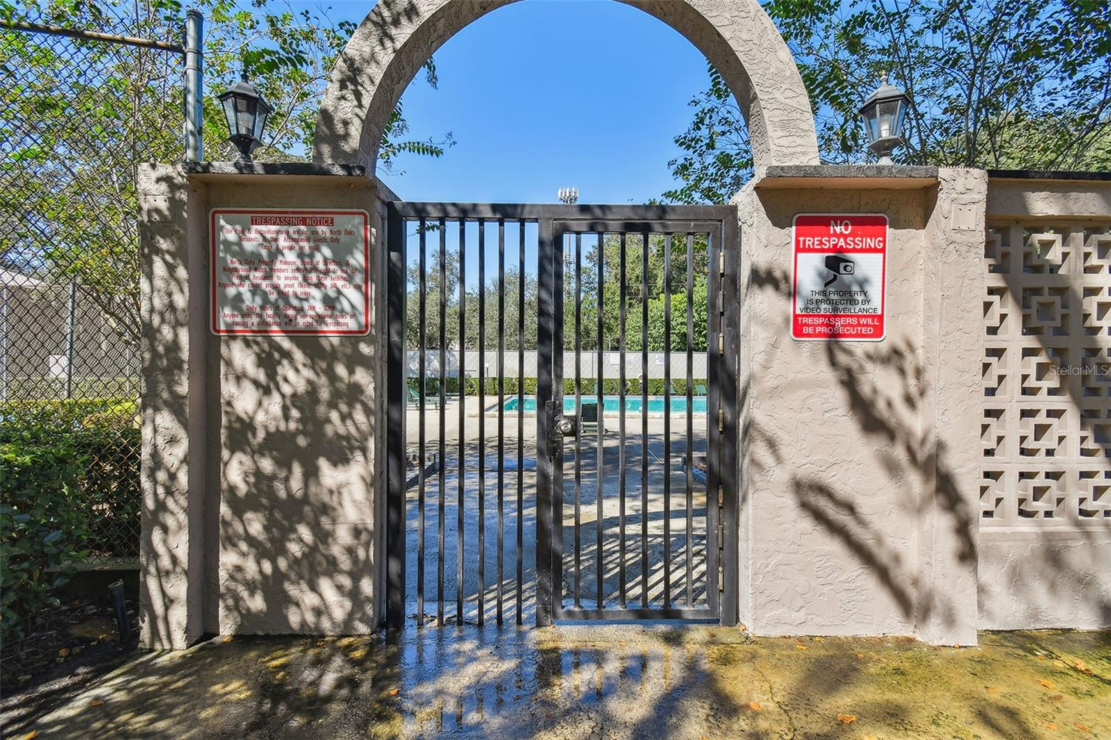 NORTH OAKS CONDO III - Residential