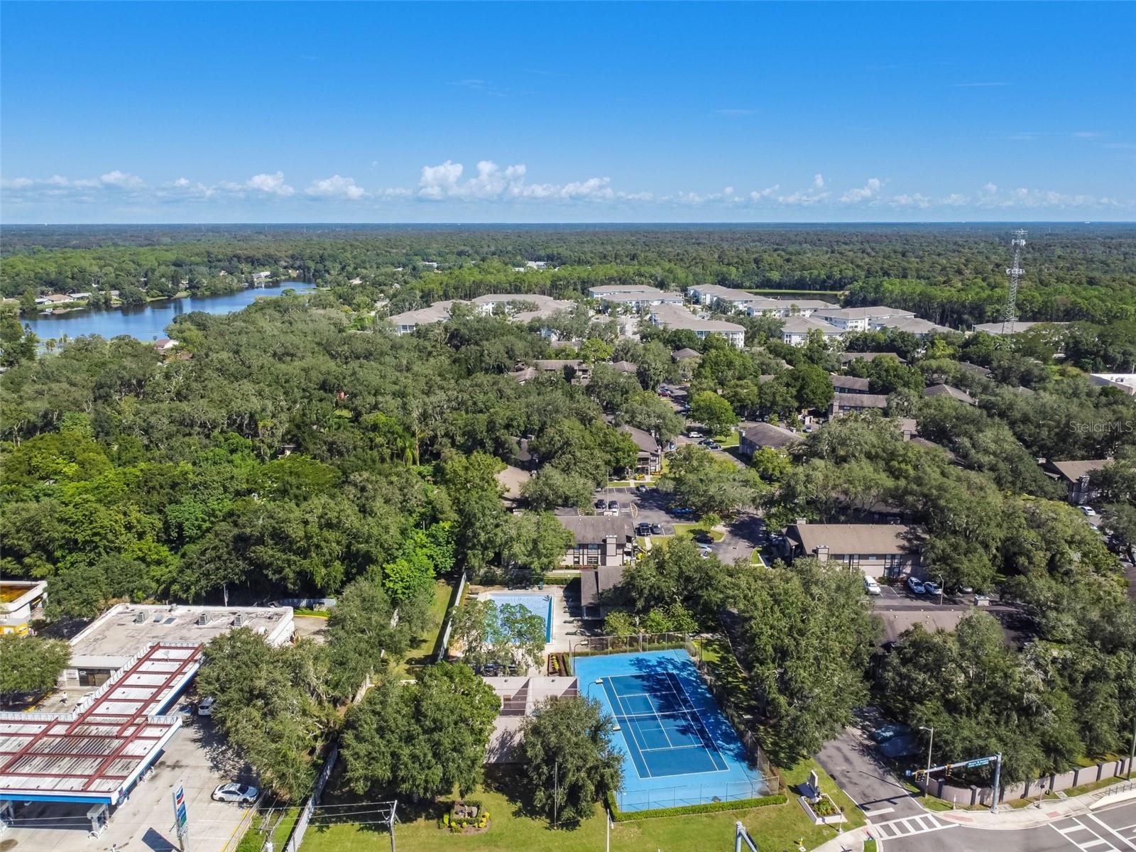 NORTH OAKS CONDO III - Residential