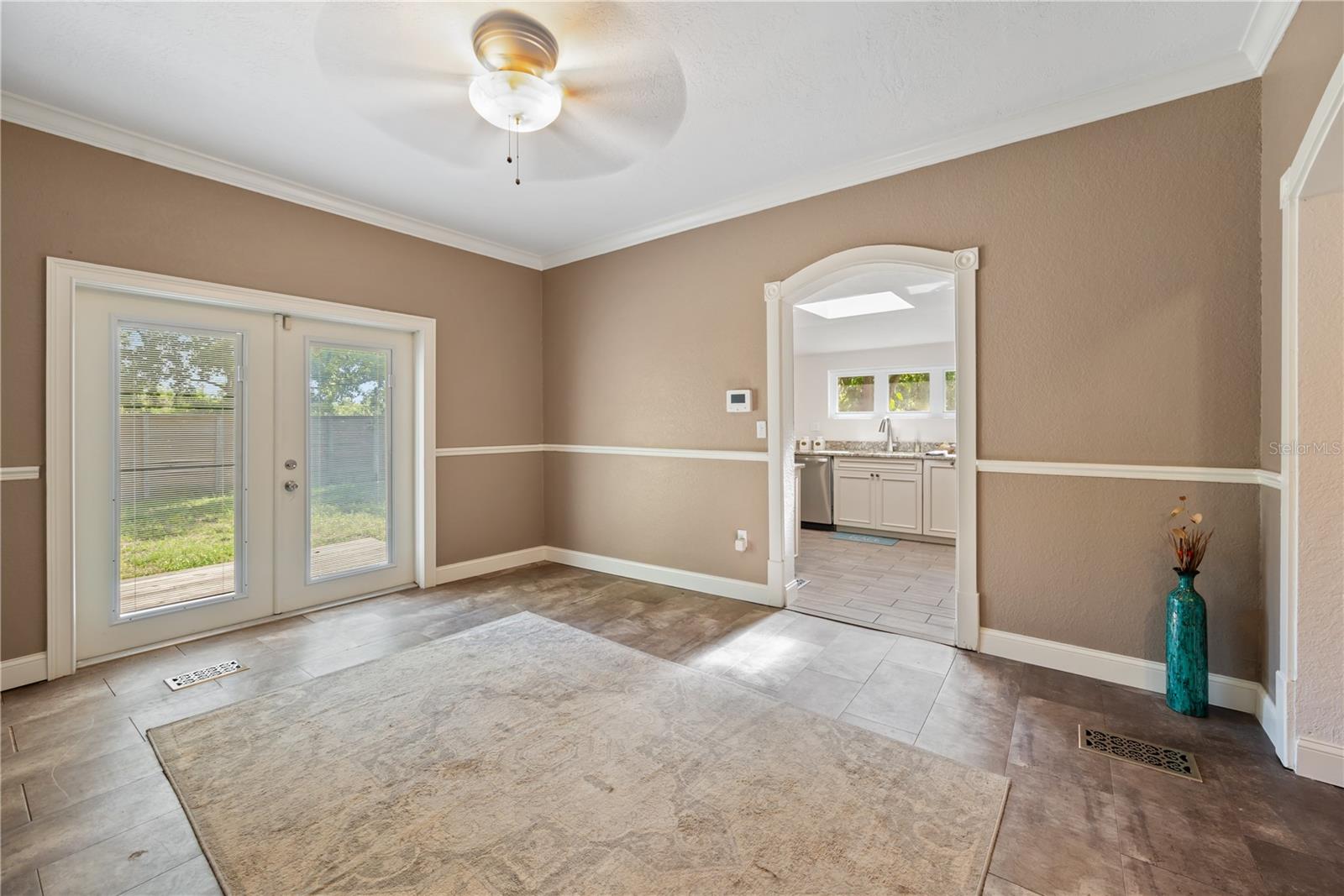 SUTHERLAND TOWN OF - Residential Lease