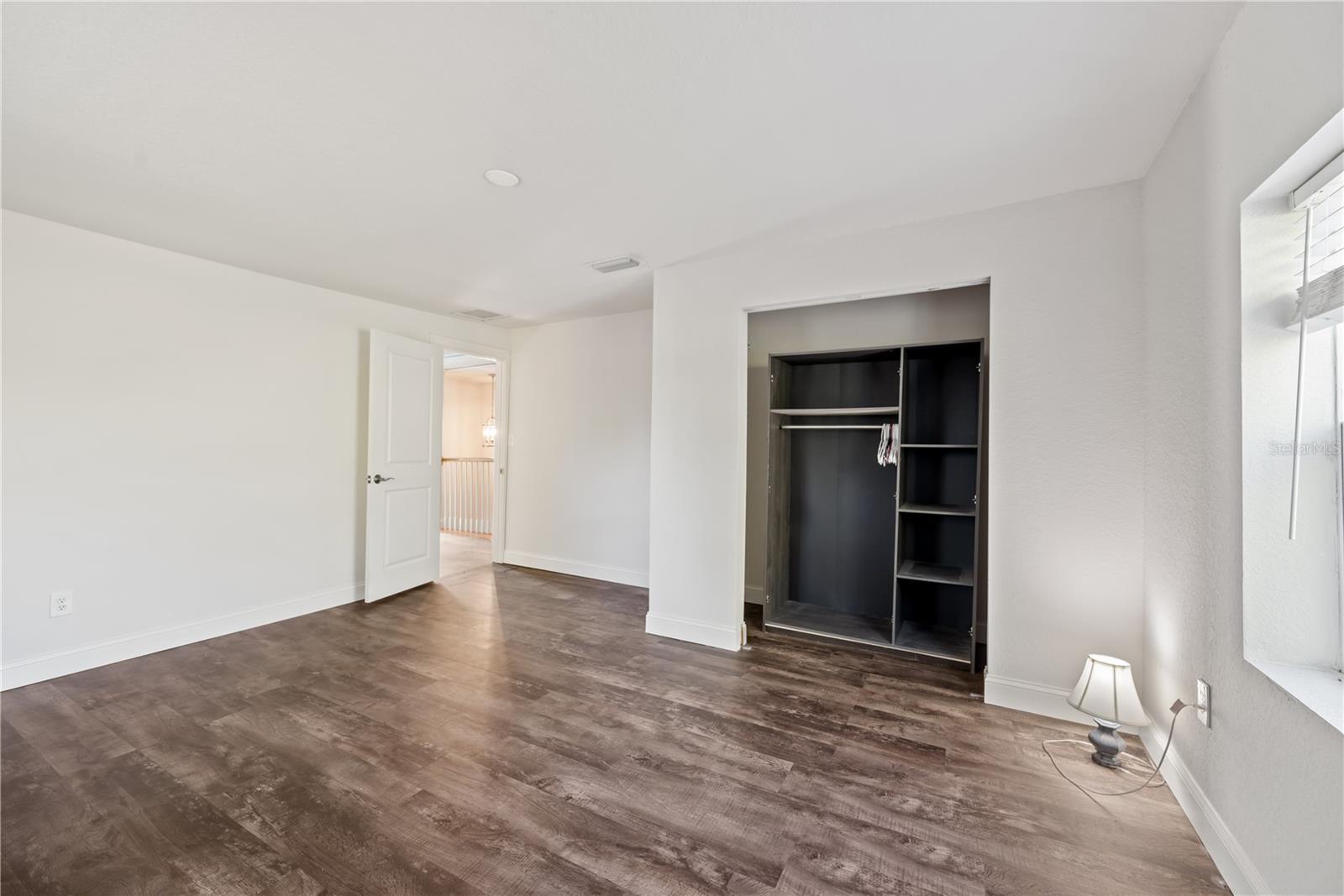 SUTHERLAND TOWN OF - Residential Lease